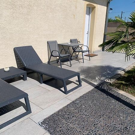 Studio Independant Avec Piscine Et Jardin L'Abergement-Sainte-Colombe Esterno foto